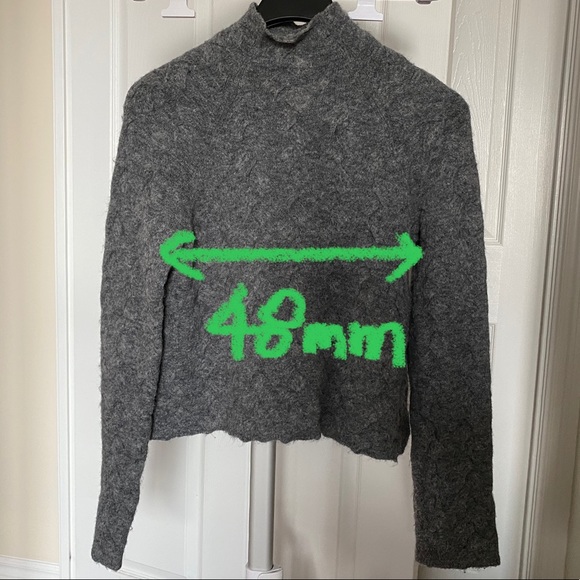 Aritzia Wilfred Free Mical Sweater - Picture 3 of 8